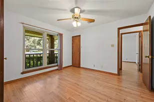 810 Pine Siskin Dr, Buda, TX 78610 - Photo 19
