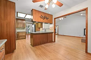 810 Pine Siskin Dr, Buda, TX 78610 - Photo 13