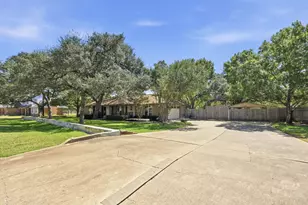 810 Pine Siskin Dr, Buda, TX 78610 - Photo 39