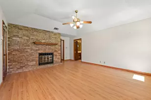 810 Pine Siskin Dr, Buda, TX 78610 - Photo 23