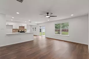 710 Ruby Isle Dr, Leander, TX 78641 - Photo 5