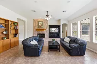 16632 Malaga Hills Dr, Round Rock, TX 78681 - Photo 15