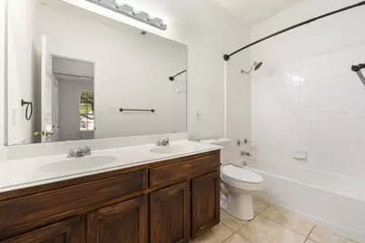 1105 Woodview Drive, Leander, TX 78641 - Photo 23