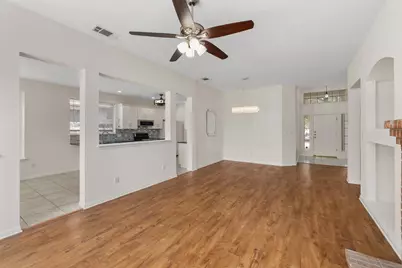 1105 Woodview Drive, Leander, TX 78641 - Photo 7