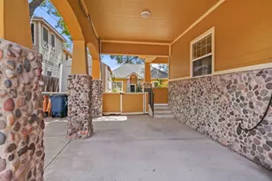 2931 E Martin Luther King Jr Blvd, Austin, TX 78702 - Photo 33