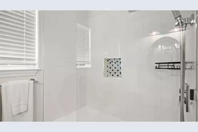 2931 E Martin Luther King Jr Boulevard, Austin, TX 78702 - Photo 23