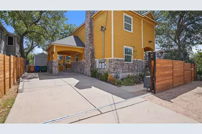 2931 E Martin Luther King Jr Boulevard, Austin, TX 78702 - Photo 1