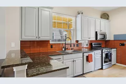 2931 E Martin Luther King Jr Boulevard, Austin, TX 78702 - Photo 13
