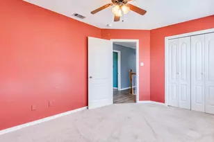 119 Briarwood Ln, Elgin, TX 78621 - Photo 9