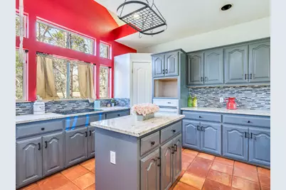 119 Briarwood Lane, Elgin, TX 78621 - Photo 3