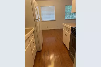 1212 Taulbee Lane #B, Austin, TX 78757 - Photo 7