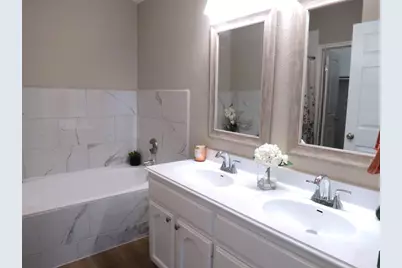 1610 Ramona Circle, San Marcos, TX 78666 - Photo 9