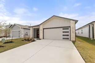 237 Ashford St, San Marcos, TX 78666 - Photo 3