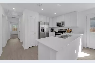 353 Marty Allen Loop, Jarrell, TX 76537 - Photo 5