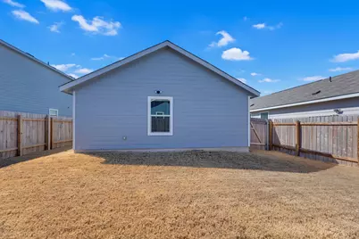 353 Marty Allen Loop, Jarrell, TX 76537 - Photo 29