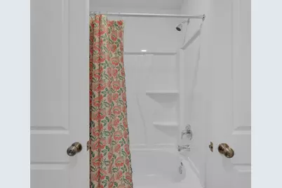 353 Marty Allen Loop, Jarrell, TX 76537 - Photo 19