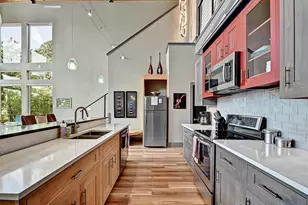 7870 Gage Ln, Wimberley, TX 78676 - Photo 7