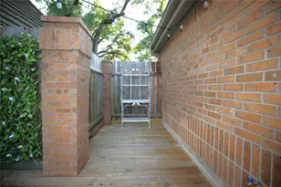 11310 Spicewood Club Dr, Austin, TX 78750 - Photo 37