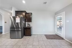 137 Hematite Ln, Jarrell, TX 76537 - Photo 13