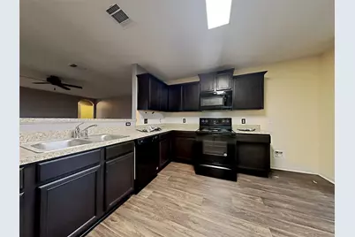 1404 Breanna Lane, Kyle, TX 78640 - Photo 5