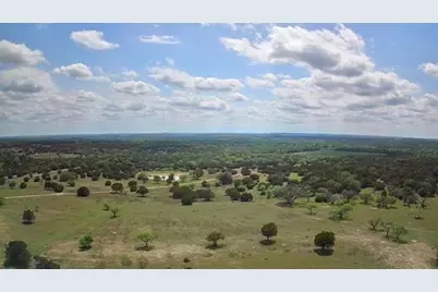 19348 N US Highway 281 Highway, Lampasas, TX 76550 - Photo 33