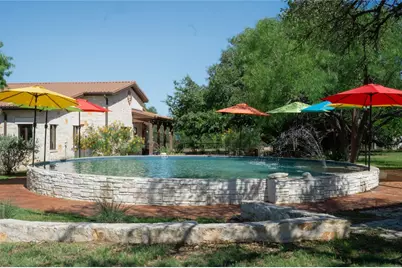 19348 N US Highway 281 Highway, Lampasas, TX 76550 - Photo 21