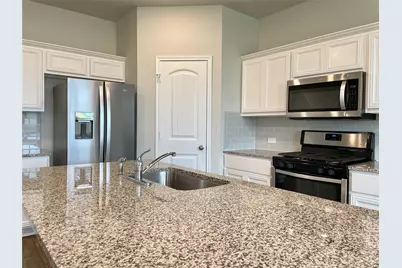 14101 Macquarie Drive, Pflugerville, TX 78660 - Photo 7