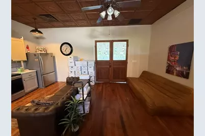 124 W Vaughan Street, Bertram, TX 78605 - Photo 7