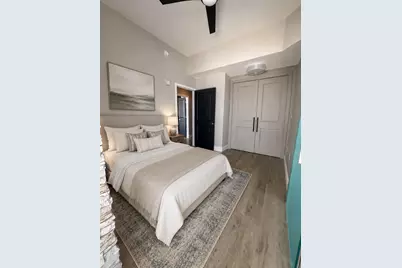 360 Nueces Street #2302, Austin, TX 78701 - Photo 17