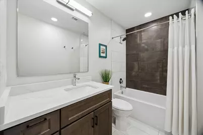 360 Nueces Street #2302, Austin, TX 78701 - Photo 19