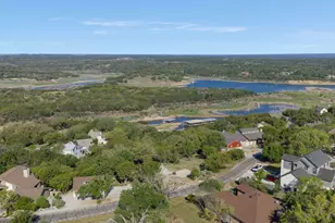 329 Kendall Dr, Spicewood, TX 78669 - Photo 7