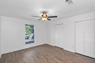 6310 Shadow Bend, Austin, TX 78745 - Photo 11