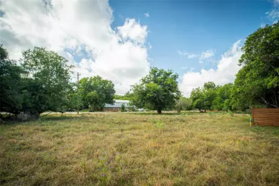 119 S Mitchell Street, San Marcos, TX 78666 - Photo 5