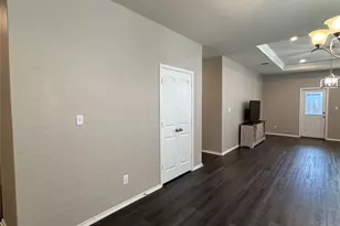 121 English Oak St, Georgetown, TX 78626 - Photo 9