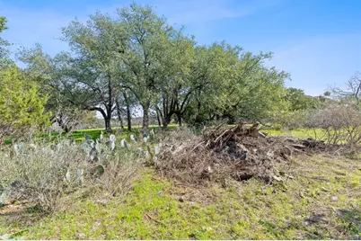 509, 513 Nomad Drive, Spicewood, TX 78669 - Photo 15