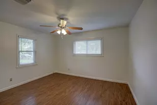 1307 Vine St, Georgetown, TX 78626 - Photo 11