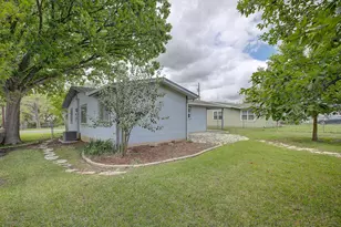 1307 Vine St, Georgetown, TX 78626 - Photo 35