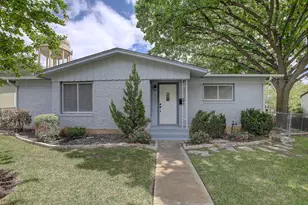1307 Vine St, Georgetown, TX 78626 - Photo 3
