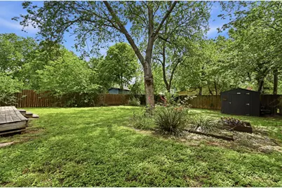 6207 Hickman Avenue, Austin, TX 78723 - Photo 21