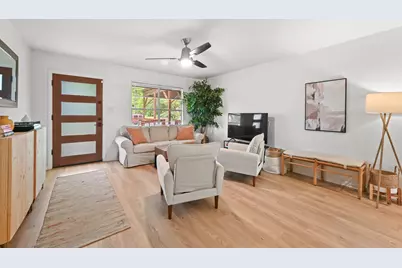 6207 Hickman Avenue, Austin, TX 78723 - Photo 5