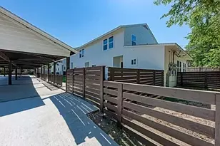 201 W Mockingbird Ln, Austin, TX 78745 - Photo 33