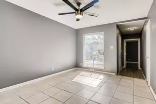 3007 Matador Dr, Austin, TX 78741 - Photo 3