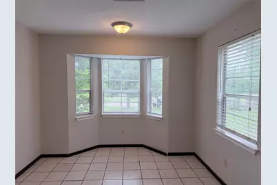570 W Keanahalululu Lane, Bastrop, TX 78602 - Photo 5