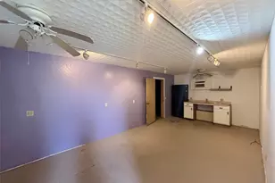 570 W Keanahalululu Ln, Bastrop, TX 78602 - Photo 21