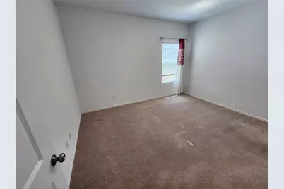 300 The Bad Way, Jarrell, TX 76537 - Photo 17