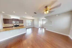 2021 Geniveive Ln, Austin, TX 78741 - Photo 5