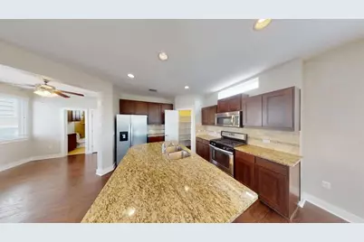 2021 Geniveive Lane #288C, Austin, TX 78741 - Photo 11