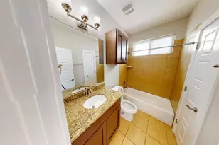 2021 Geniveive Ln, Austin, TX 78741 - Photo 15