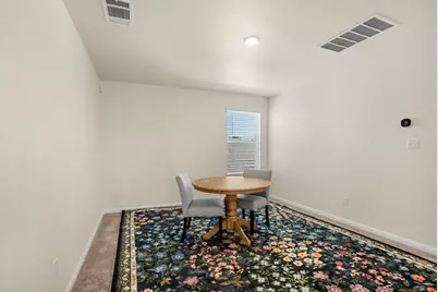 148 Hidalgo Lane, Elgin, TX 78621 - Photo 21