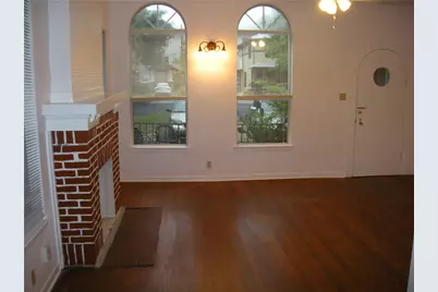 1607 Palma Plaza #B, Austin, TX 78703 - Photo 5